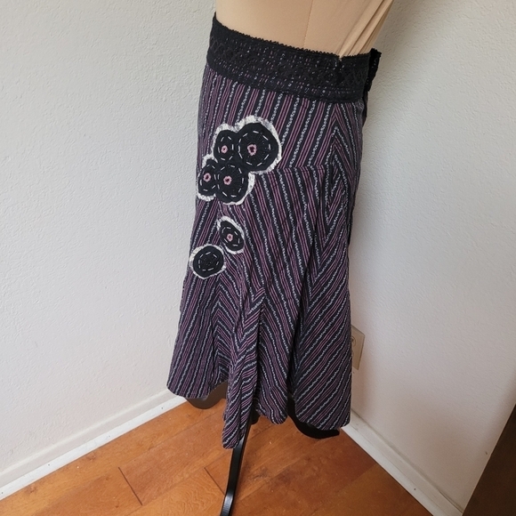 Free people Y2K Stiped Skirt with Flower Applicate - Picture 4 of 5